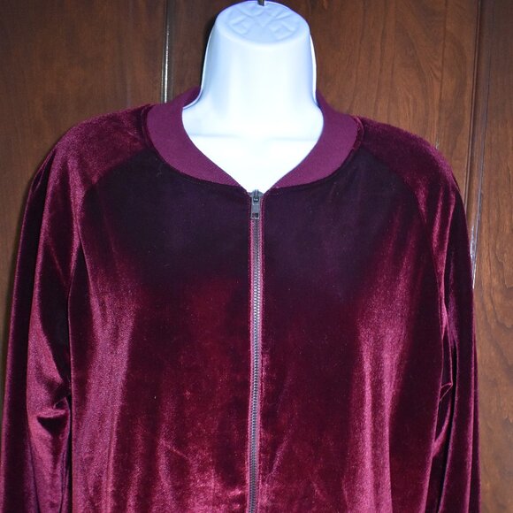 Aqua Burgundy Red Velvet Bomber Jacket Size Medium Full Zip Soft Retro Chic - Picture 4 of 10